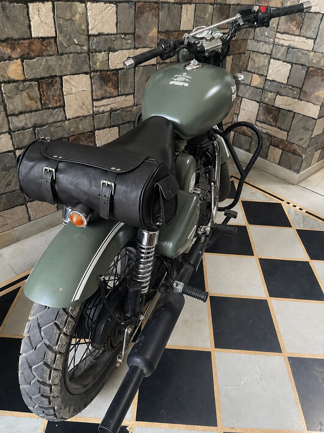 Black Leather Motorcycle Tool Roll Bag – Road Saddle Bag for Bike & Motorcycle