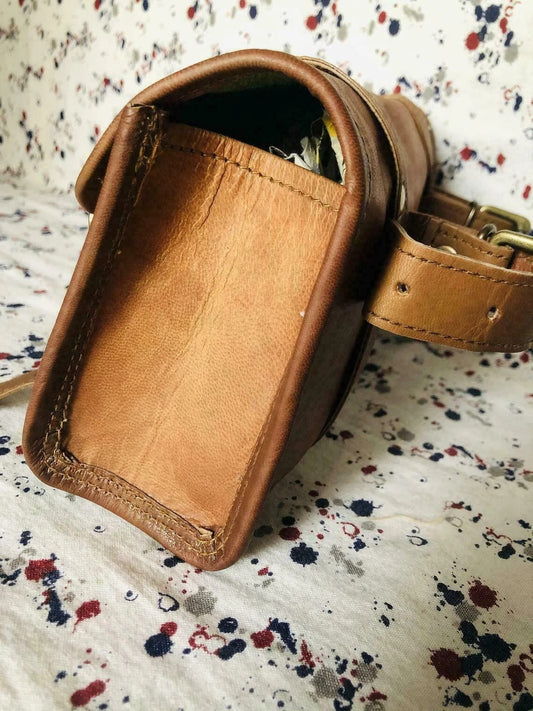 Leather Tool Roll Bag – Vintage Utility Pouch with Buckle Straps