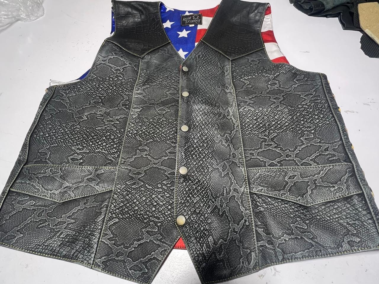 Men’s Snakeskin Leather Biker Vest – American Flag Lined Western Style Motorcycle Waistcoat for Riders